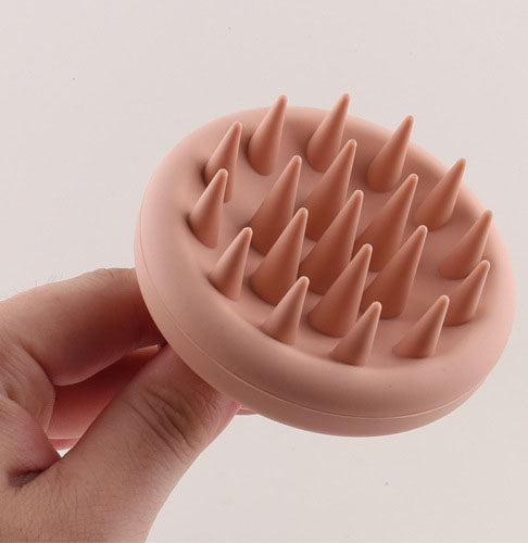 Close-up of the silicone scalp brush bristle pattern